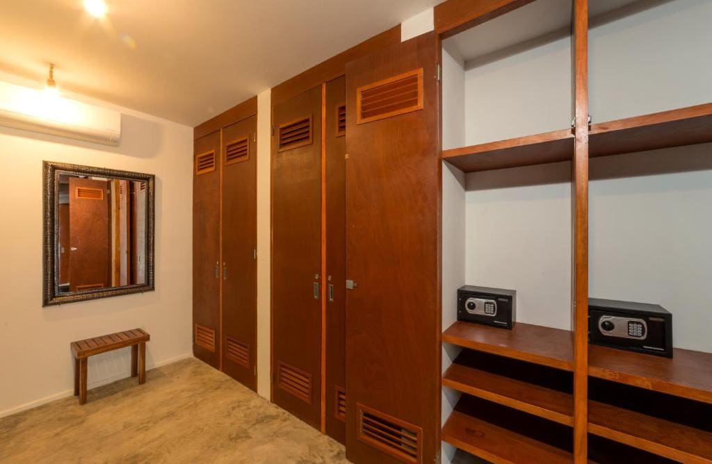 Bed in 6-Bed Dormitory Room room - Image 2