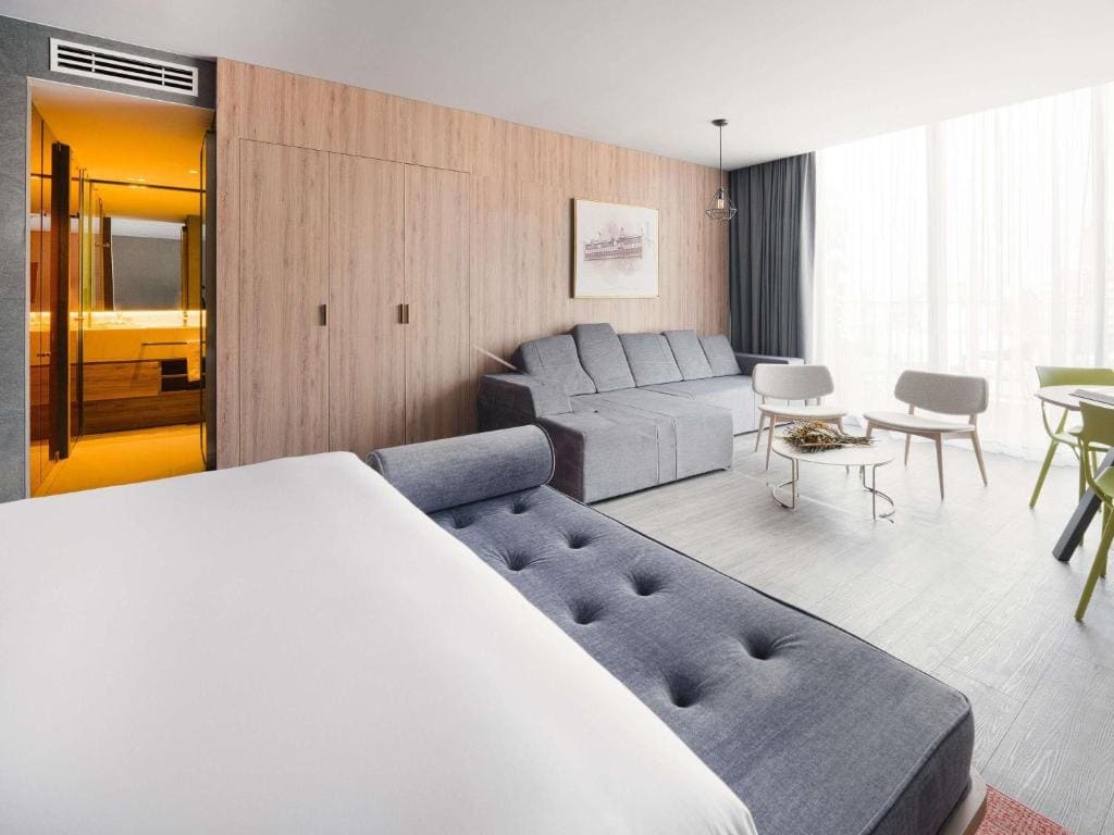 Skyline King Suite with Terrace room - Image 1