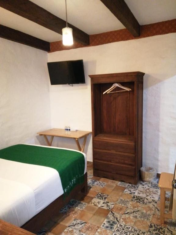 Standard Double Room room - Image 3