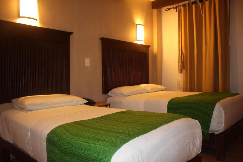 Standard Triple Room room - Image 2