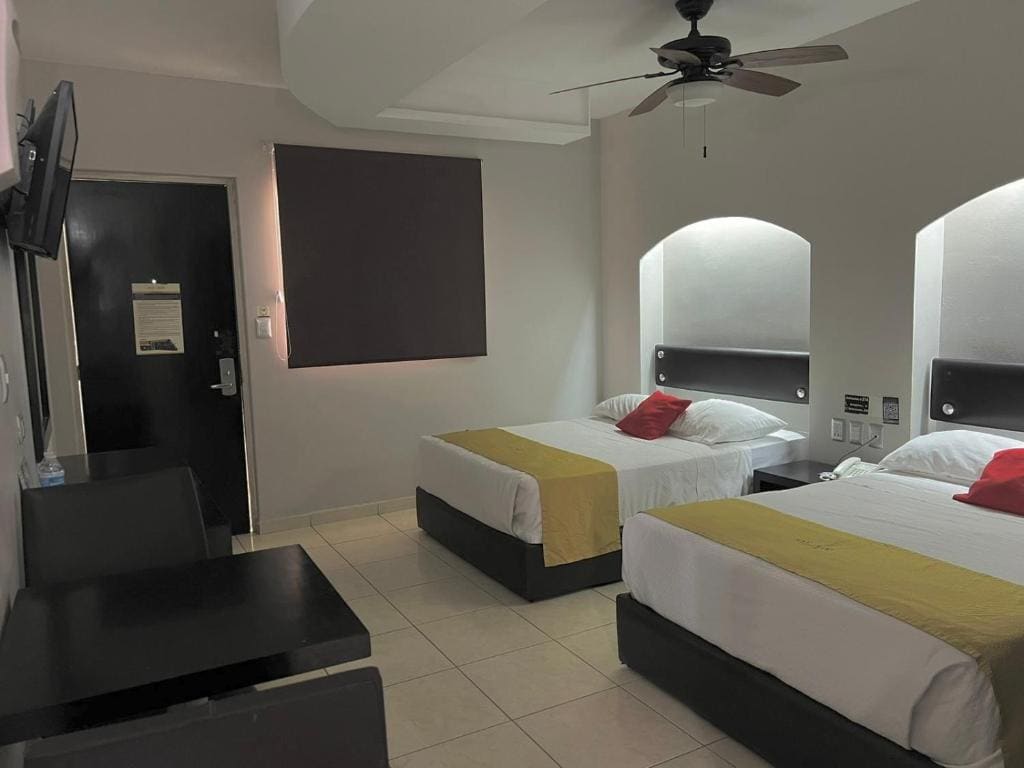 Standard Double Room room - Image 2