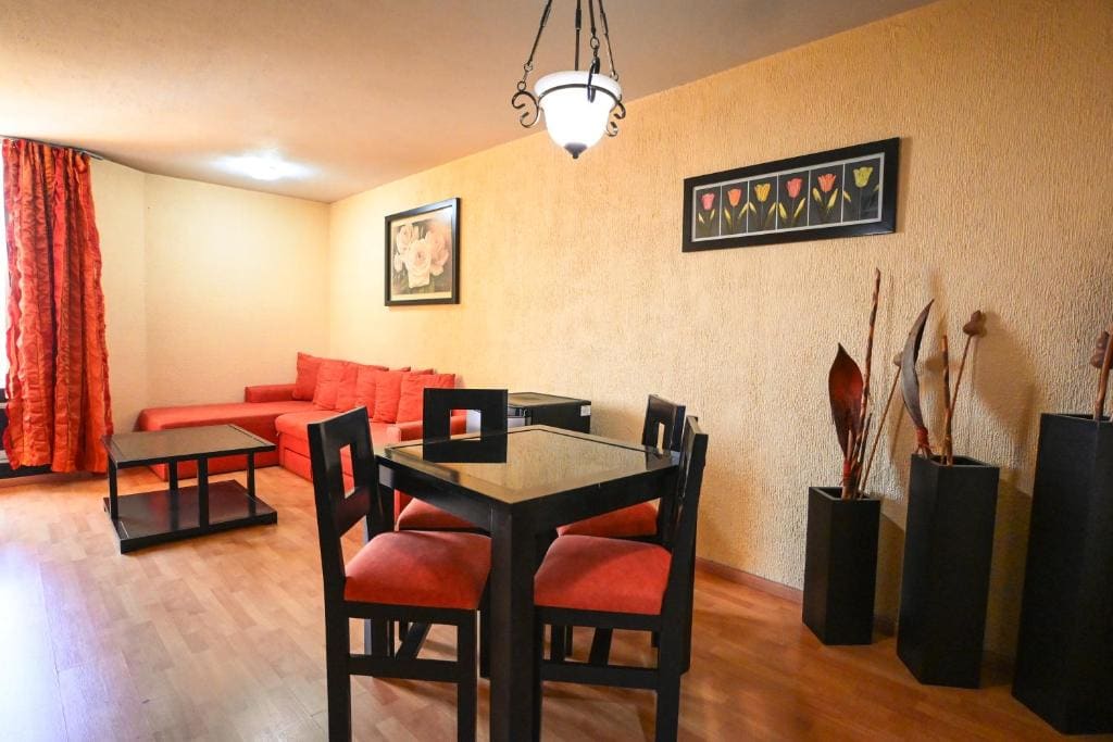 King Studio with Sofa Bed room - Image 3