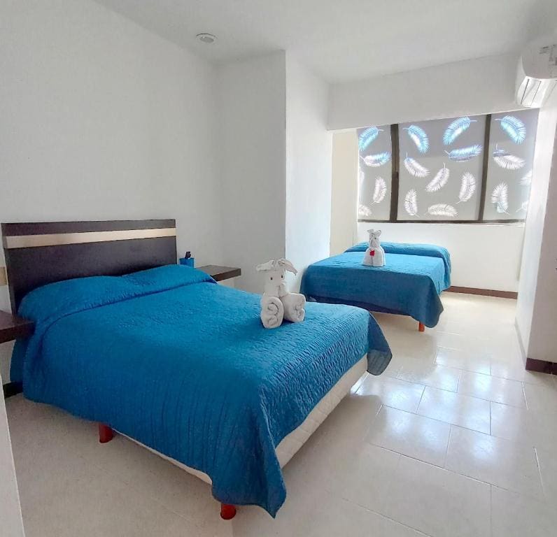 Standard Family Room room - Image 3