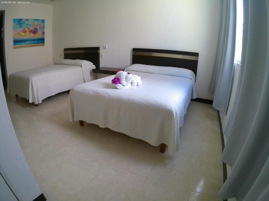 Standard Triple Room room - Image 1