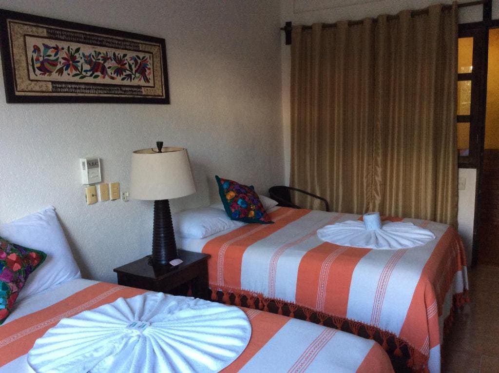 Double Room with Two Double Beds room - Image 2