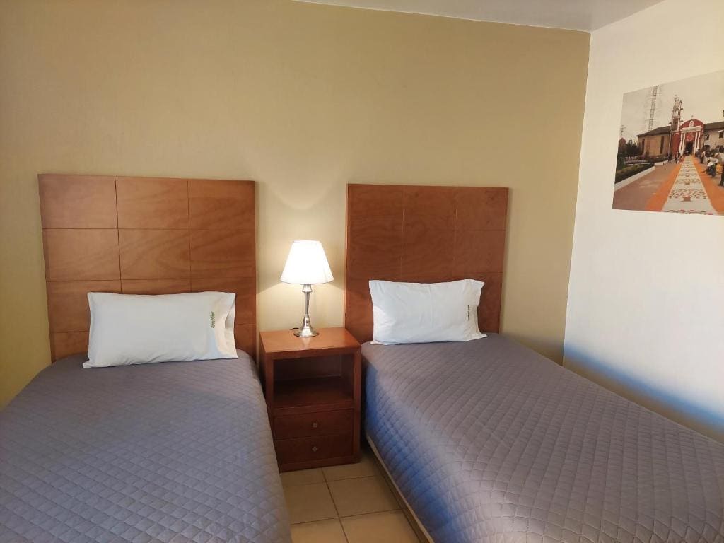 Twin Room room - Image 3