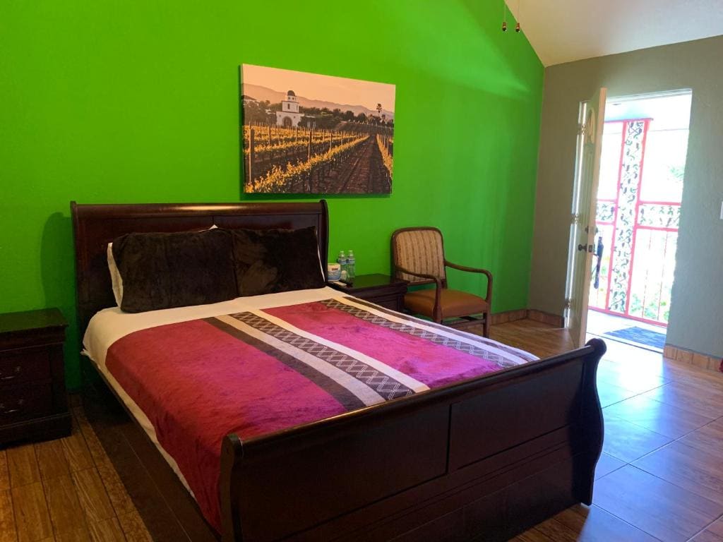 Standard Queen Room room - Image 1