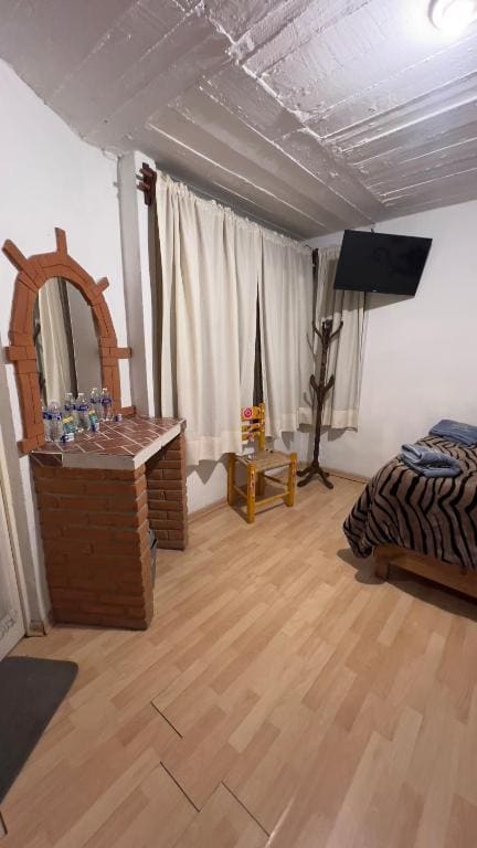Basic Triple Room room - Image 2