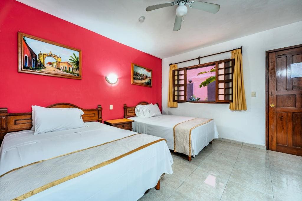 Deluxe Twin Room room - Image 2