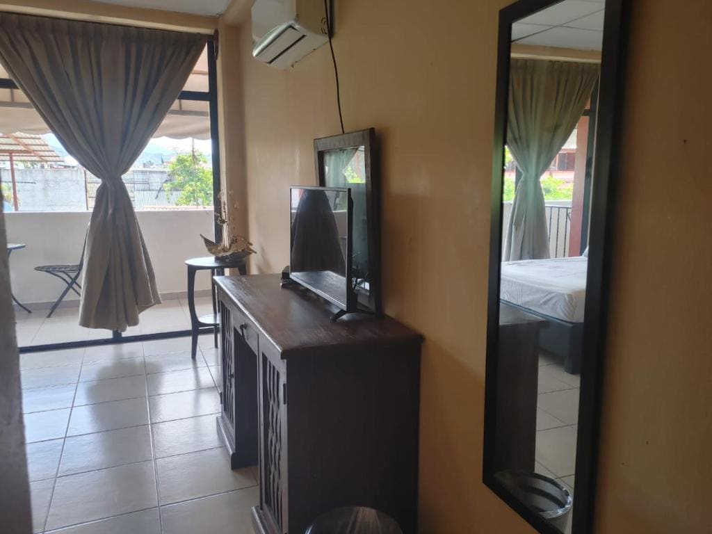 Quadruple Room room - Image 3