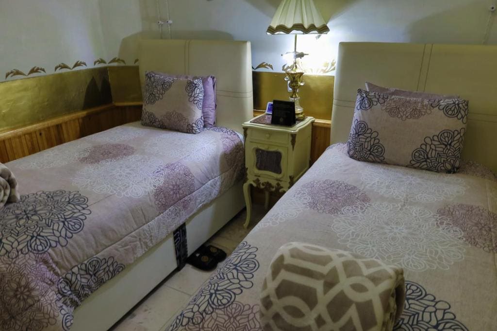 Executive Suite room - Image 2