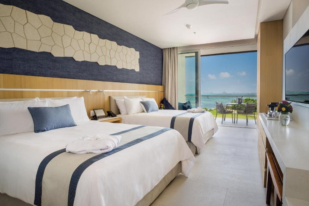 Vantage Club Deluxe Ocean View Double room - Image 2