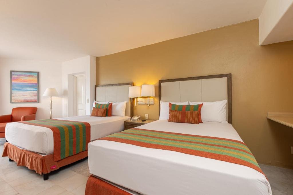 Deluxe King or Double Room with Partial Ocean View room - Image 1