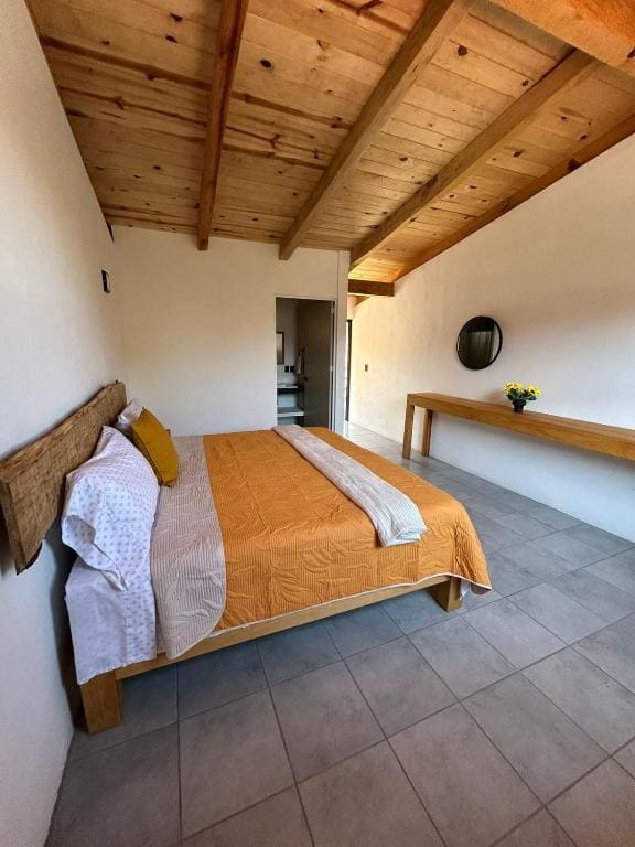 Double Room with Private Bathroom room - Image 1