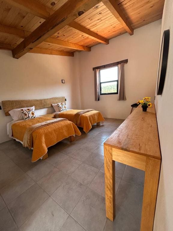 Twin Room with Private Bathroom room - Image 1
