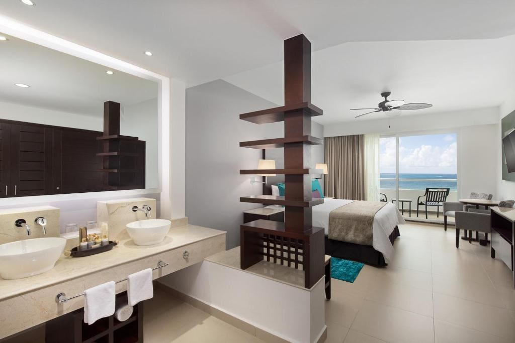 Platinum Luxury Room room - Image 1