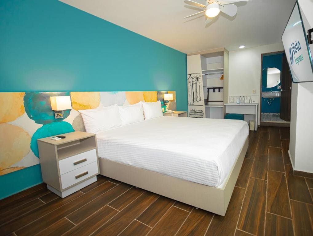 King Room - Non-Smoking room - Image 1