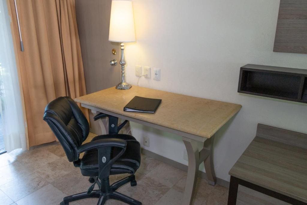 Standard Double Room Dog Friendly room - Image 2