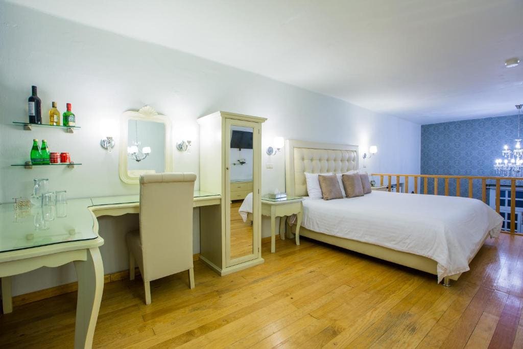 Presidential Suite room - Image 2