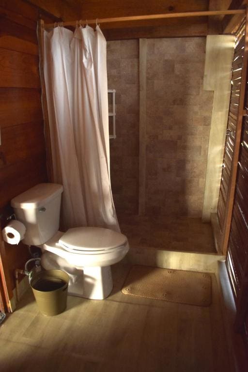 Twin Room with Private Bathroom room - Image 3
