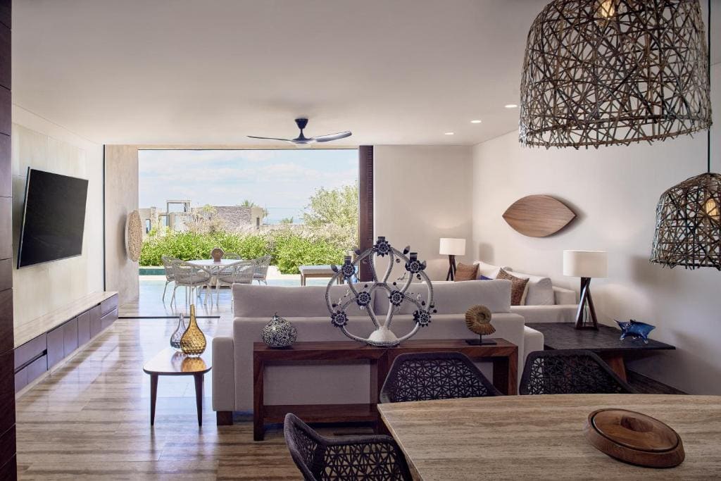 Cortes Resort View, 1 Bedroom Suite, 1 King, Sofa bed, Ground floor, Private pool, Terrace room - Image 3