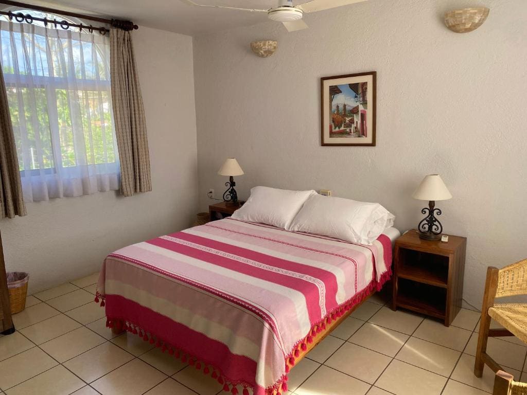 Queen Room room - Image 2