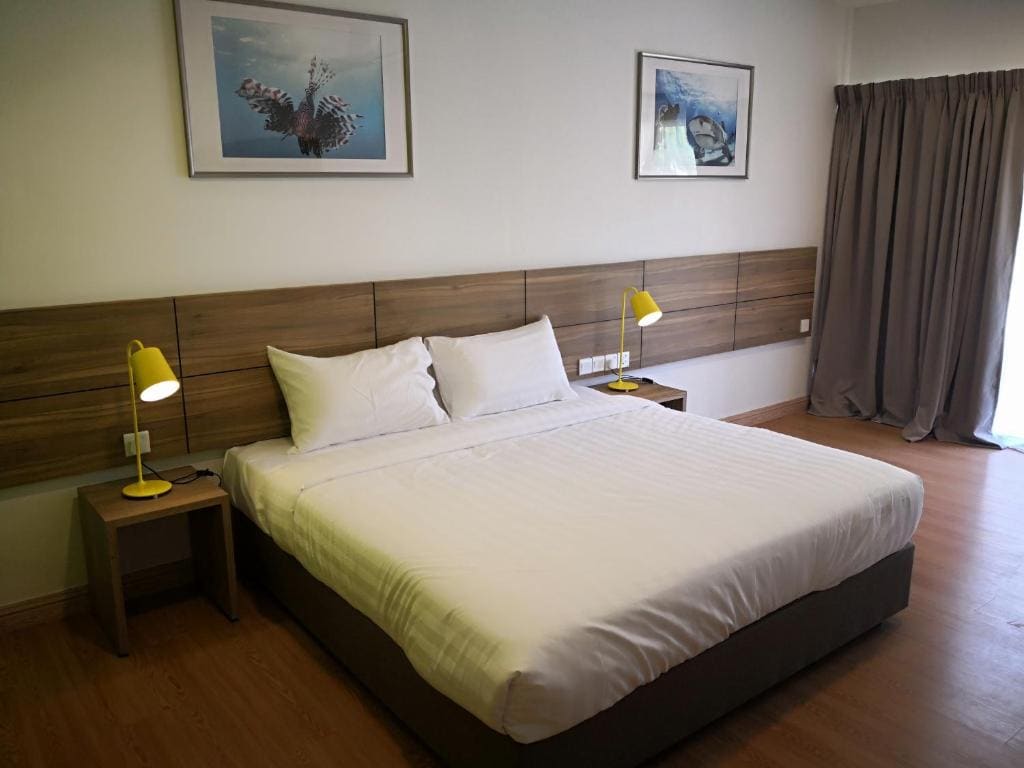 Club Deluxe King room - Image 2