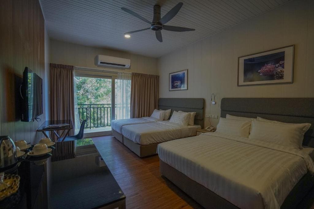 Room room - Image 3