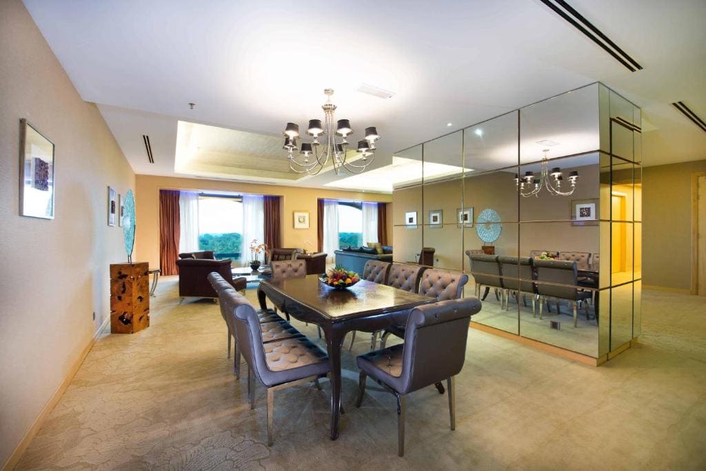 Deluxe Twin Room room - Image 1