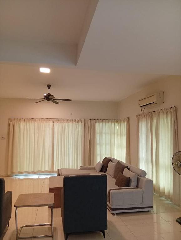 Deluxe Double or Twin Room with Sea View room - Image 2