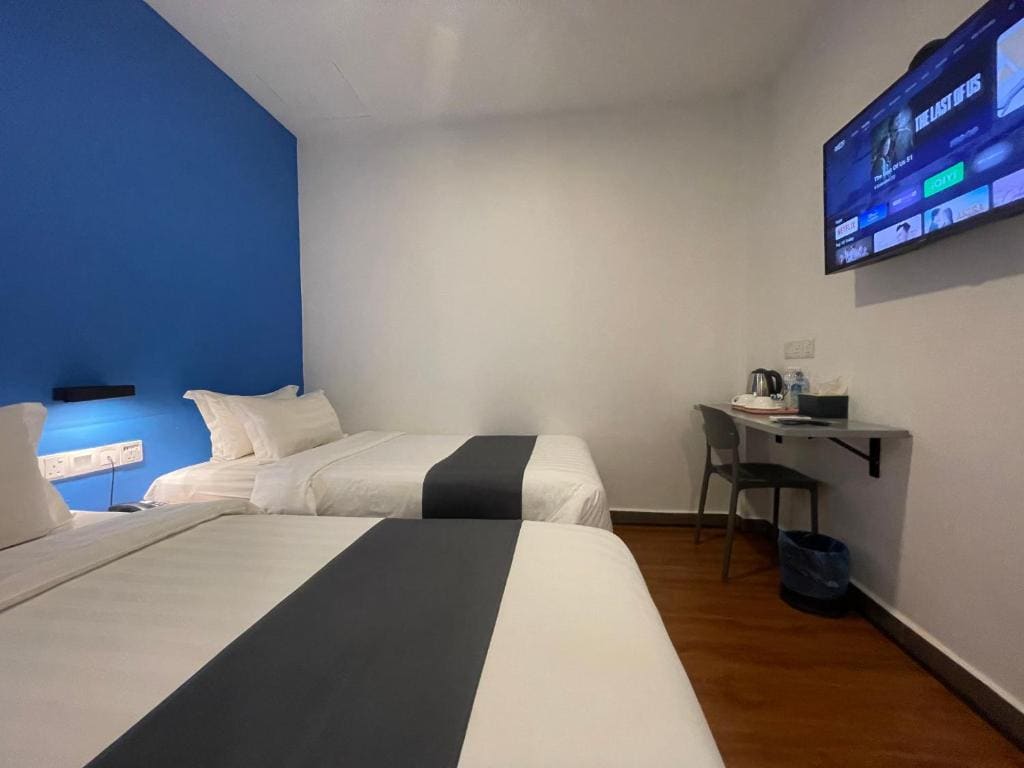 Standard Twin Room room - Image 1
