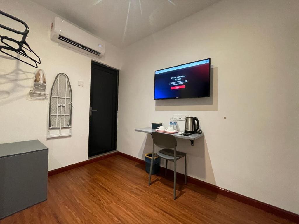 Superior Queen Room room - Image 1