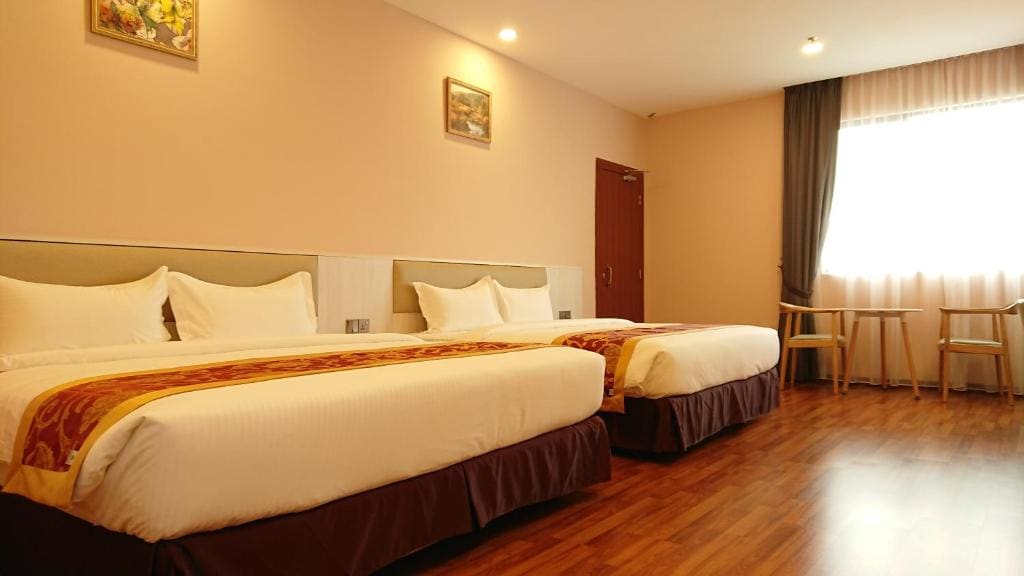 Deluxe King Room room - Image 1