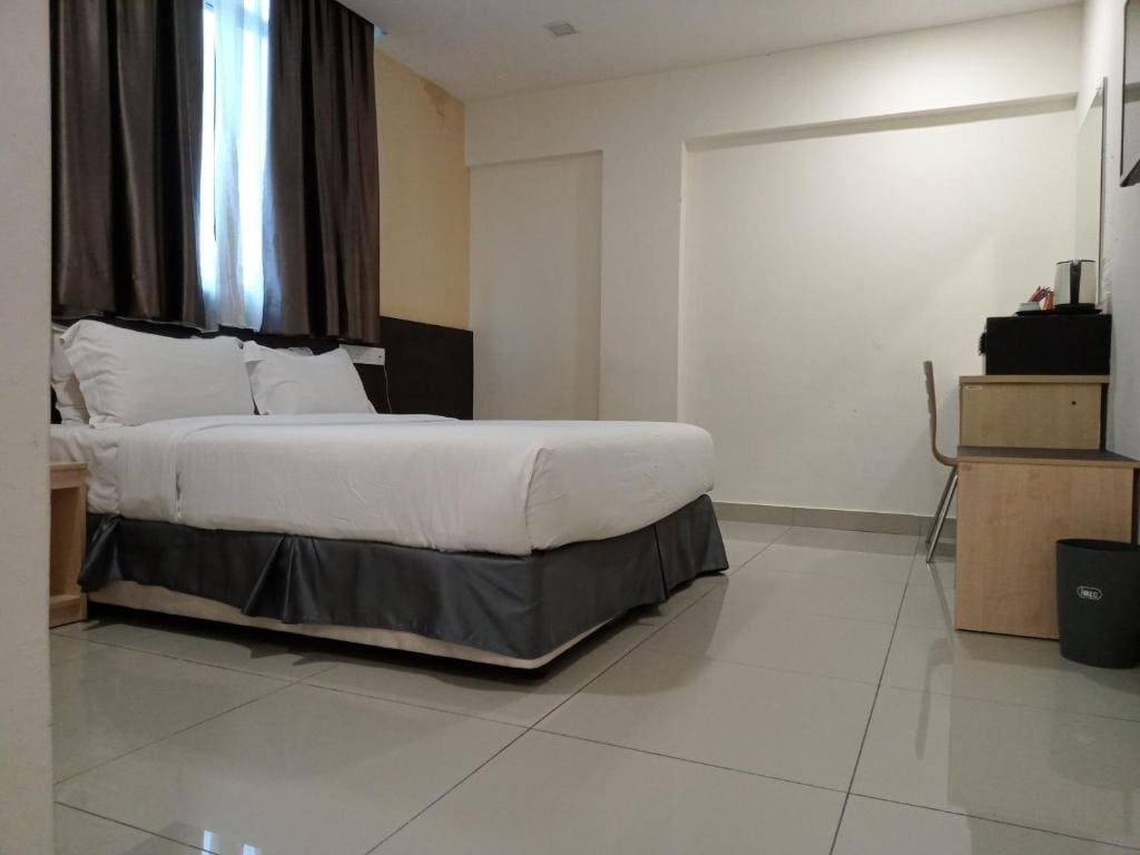 Standard Queen Room room - Image 3