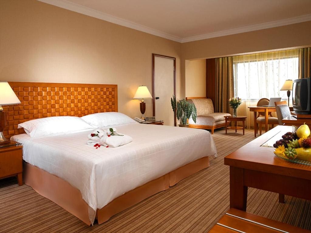 Deluxe Room room - Image 2