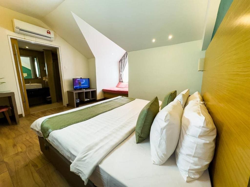 Double Loft room - Image 1