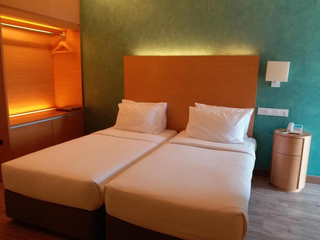 Twin Loft Room room - Image 2