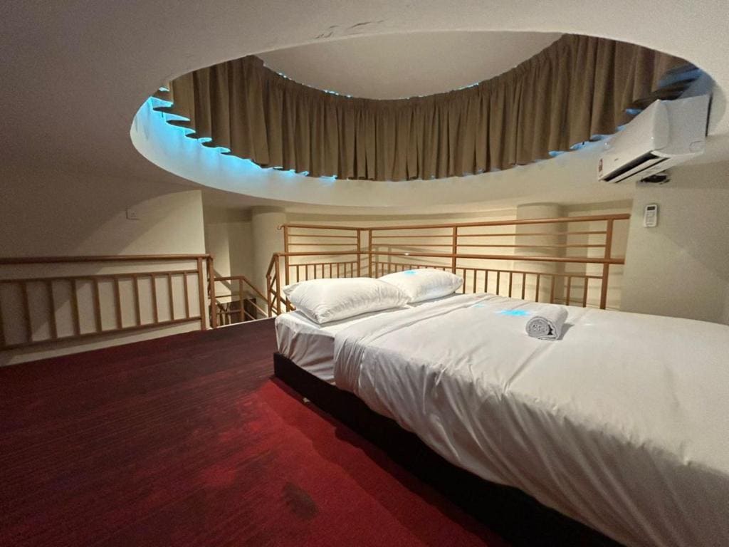 Duplex Studio room - Image 3