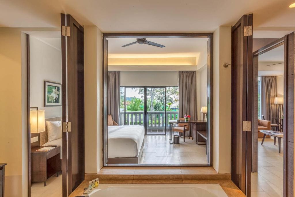 Lagoon Suite room - Image 1