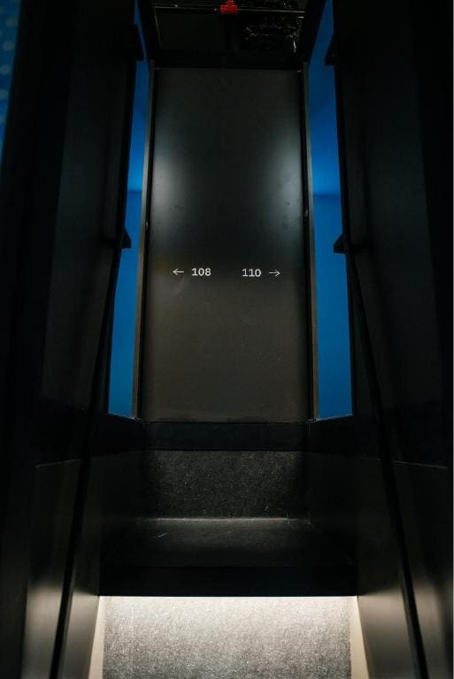 Capsule Female (Check-In between 0800 - 1900 (12 hours stay) room - Image 2