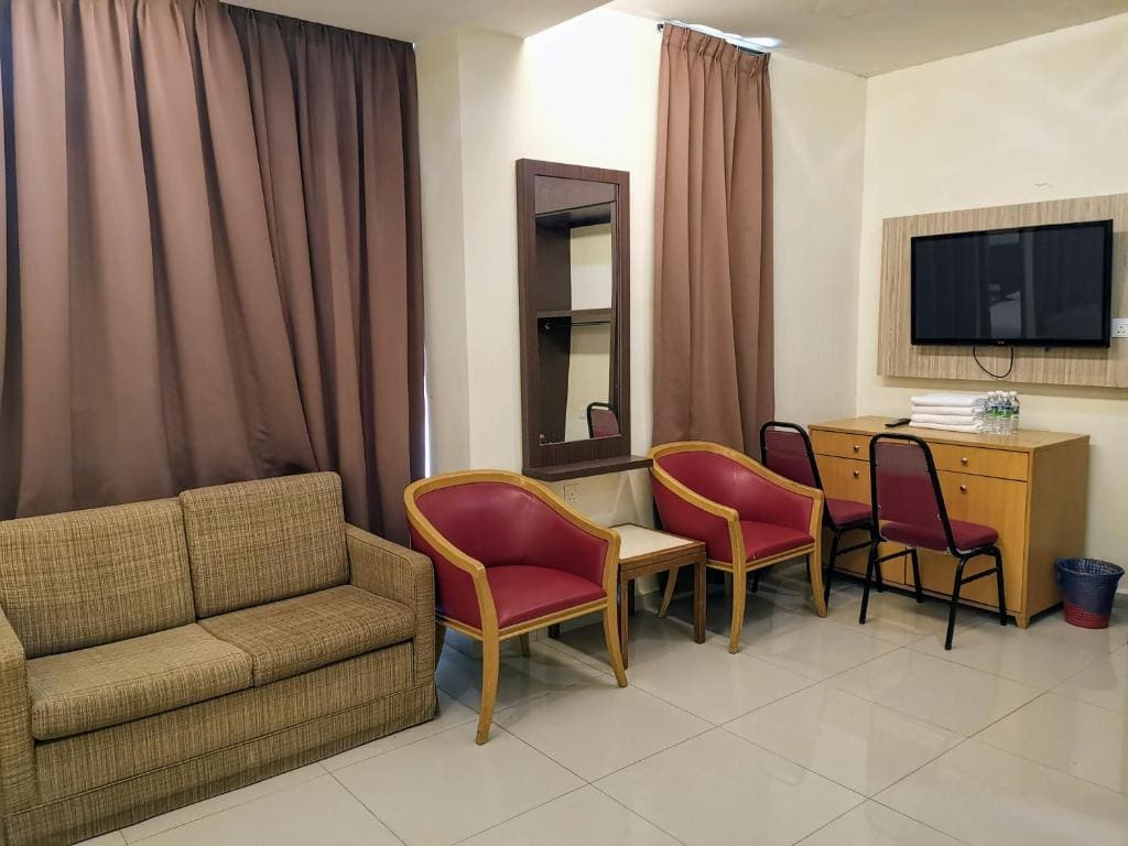 Double Queen Room room - Image 2
