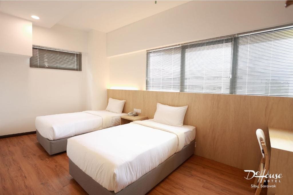 Room room - Image 3