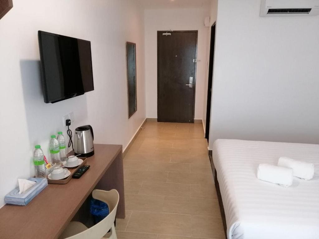 Deluxe Family Room room - Image 3