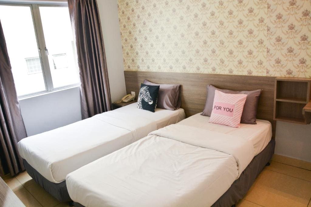 Deluxe Double Room room - Image 2