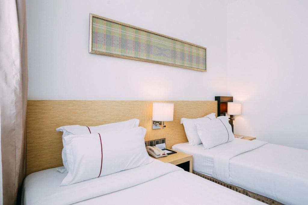 Deluxe Twin Room room - Image 1