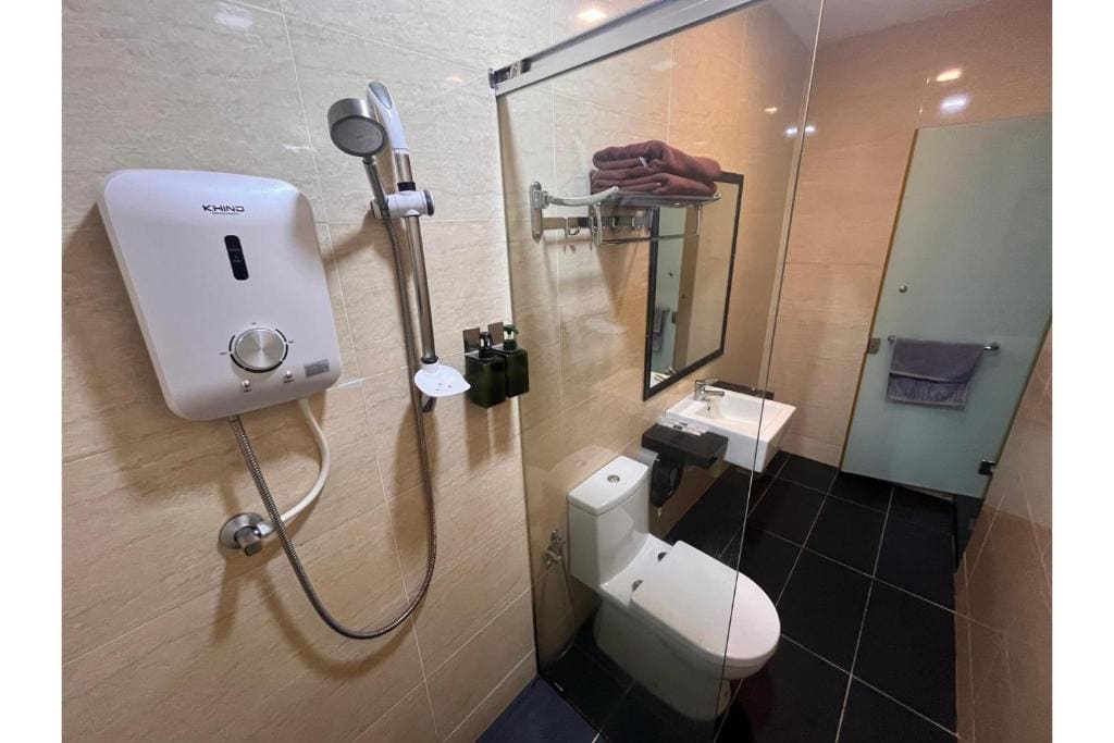 Deluxe King Room room - Image 1