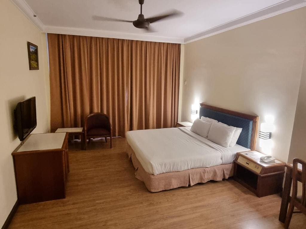 Superior King Room room - Image 2