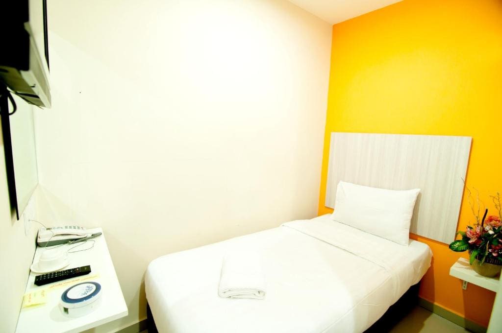Standard Single Room room - Image 1