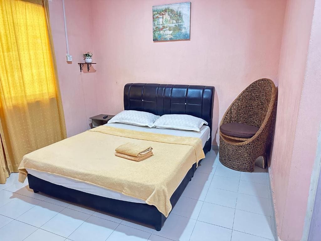 Standard King Room room - Image 2