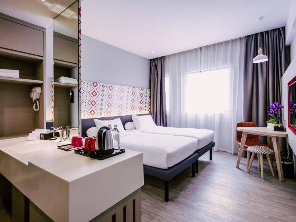 Superior Twin Room room - Image 1